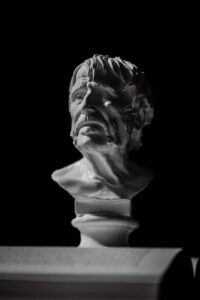 Impara a gioire, adessoBusto di Seneca