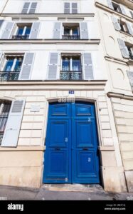 Vincent un viaggio tra anima e colori L'appartamento a Parigi